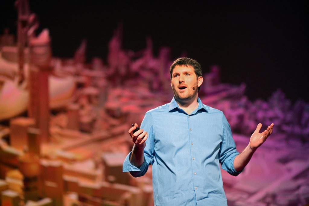 What Viral TED Talks Can Teach Us About Presenting