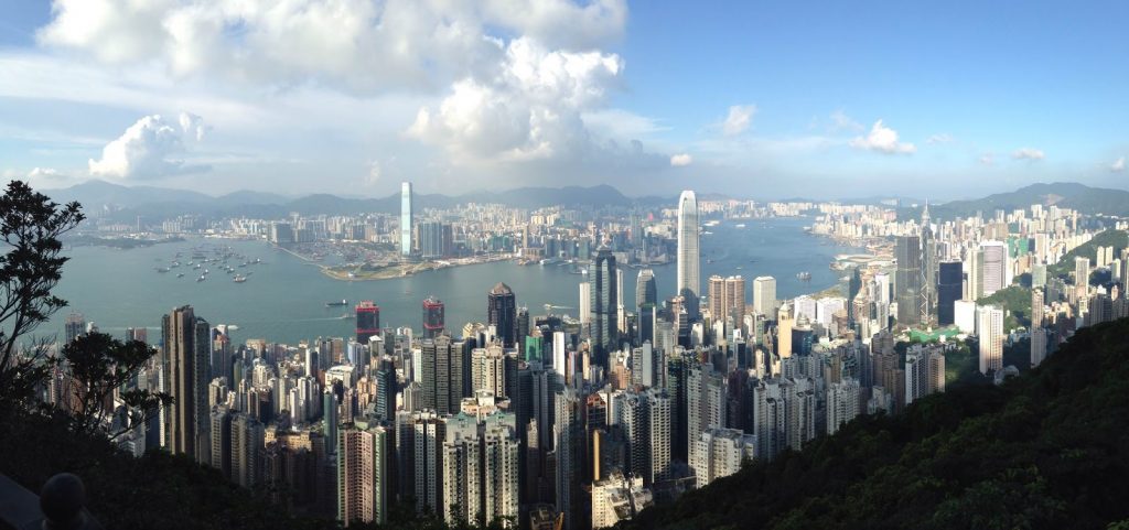 3 Steps to Spotting Global Business Trends and Leading Accordingly