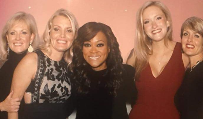 Motivational Speaker, Robin Givens, Supports Survivors of Domestic Abuse