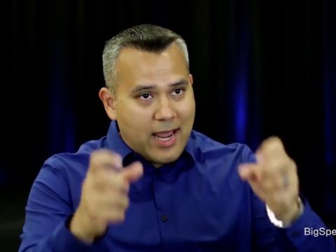 Keynote Speaking with Social Selling Training – Mario Martinez Jr