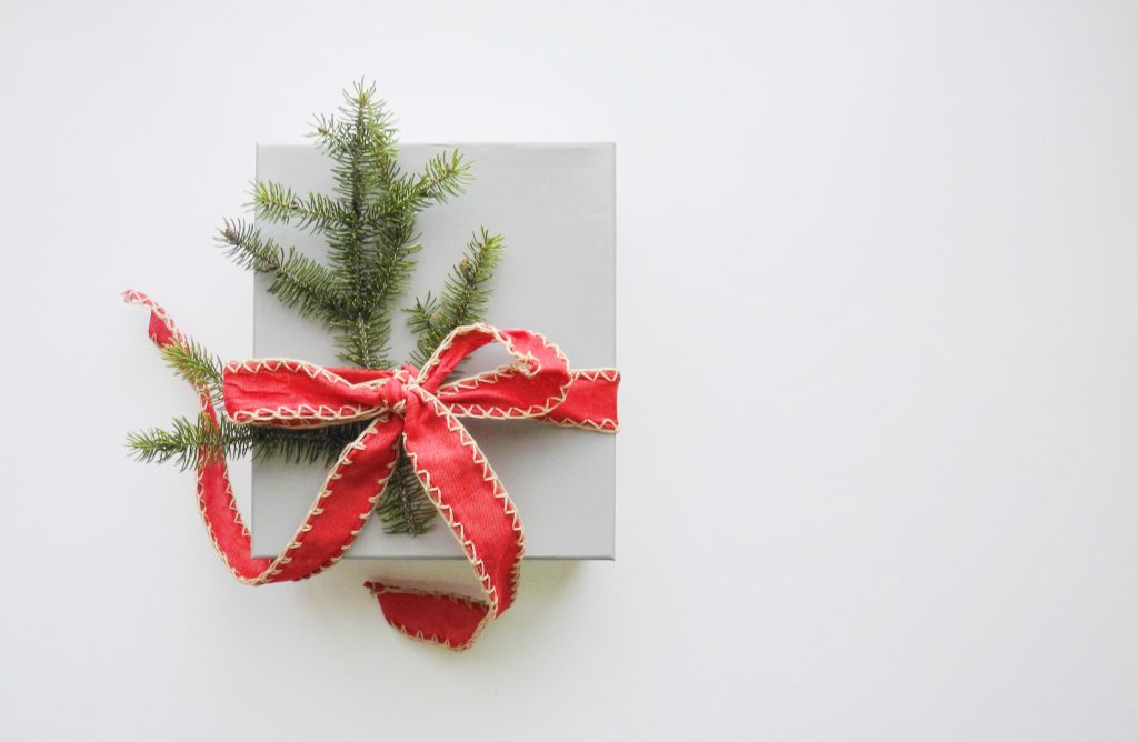6 Ways To Nail Your Client’s Holiday Gifts