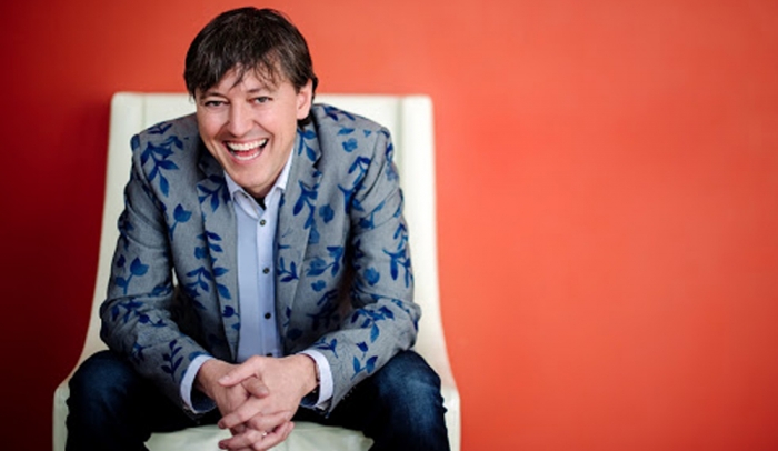 Joey Coleman Goes From Grammy Nominated Singer to Customer Experience Expert