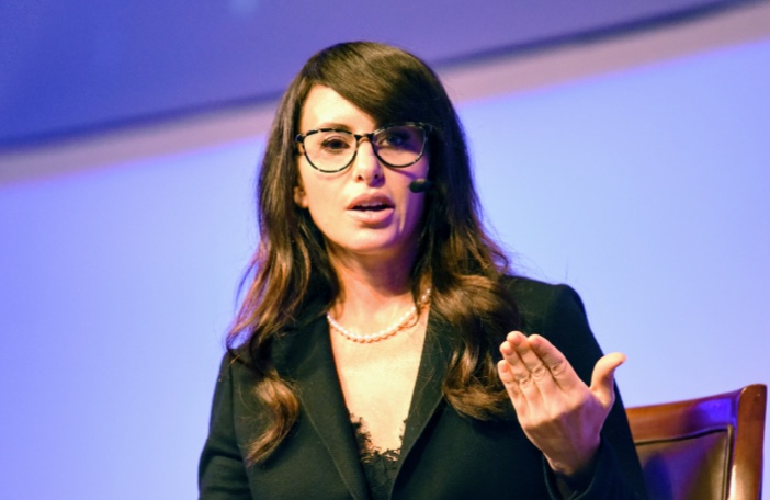 Expert Insights From the Top Female Keynote Speakers