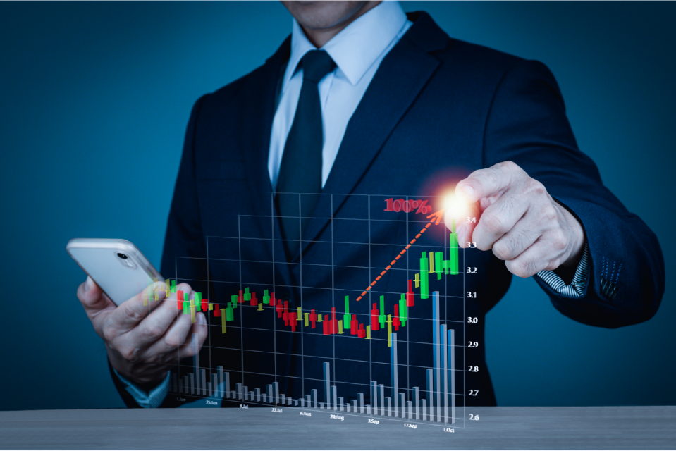 Futurist Jim Carroll says Seize Opportunities, Not Fads!