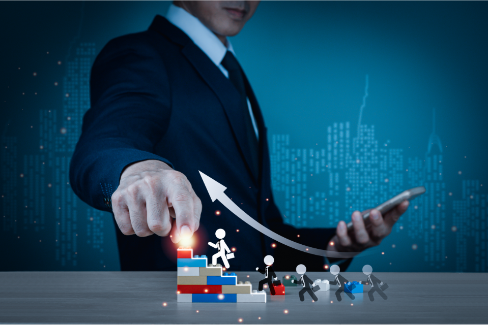 Top Speakers Who Helped 10x Well-Known Organizations