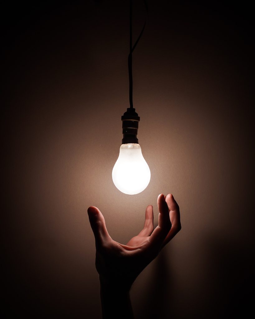10 of Our Top Inspirational Keynote Speakers to Help You Spring into the Second Quarter