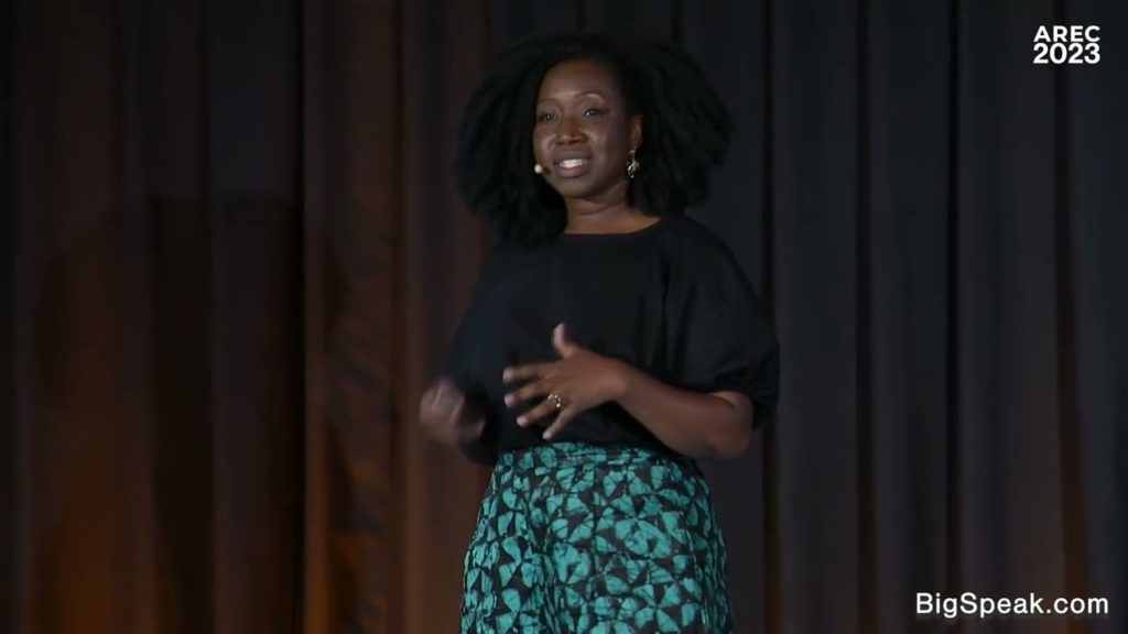 Intro Reel – Yemi Penn