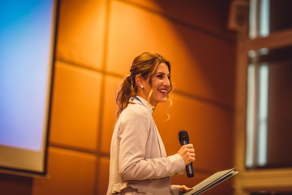 How To Book A Keynote Speaker