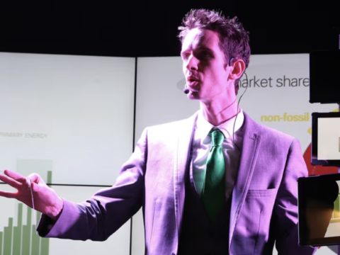 KEELAN LEYSER – MAGICIAN KEYNOTE SPEAKER – CREATIVITY SPEAKER – INNOVATION SPEAKER – MOTIVATIONAL SPEAKER