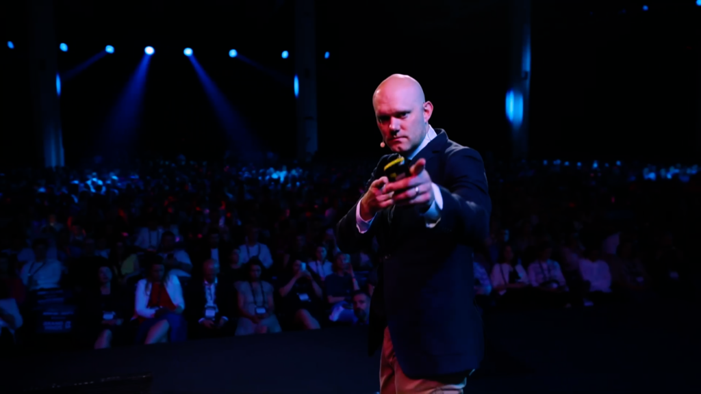 How Do You Become a Keynote Speaker?