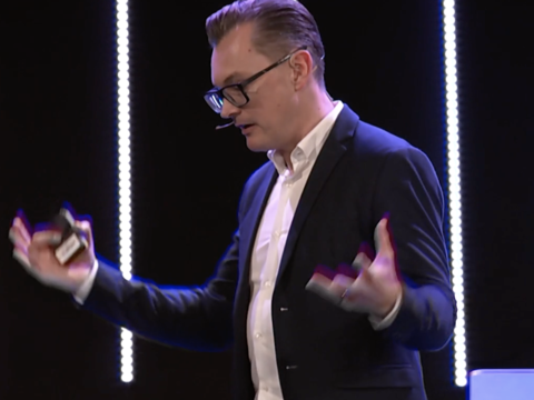 Transcend The Leadership Paradox